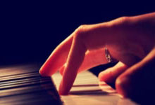 波尔图主帅：红牌？给欧斯塔基奥和帕雷德斯各一张黄牌更合适.